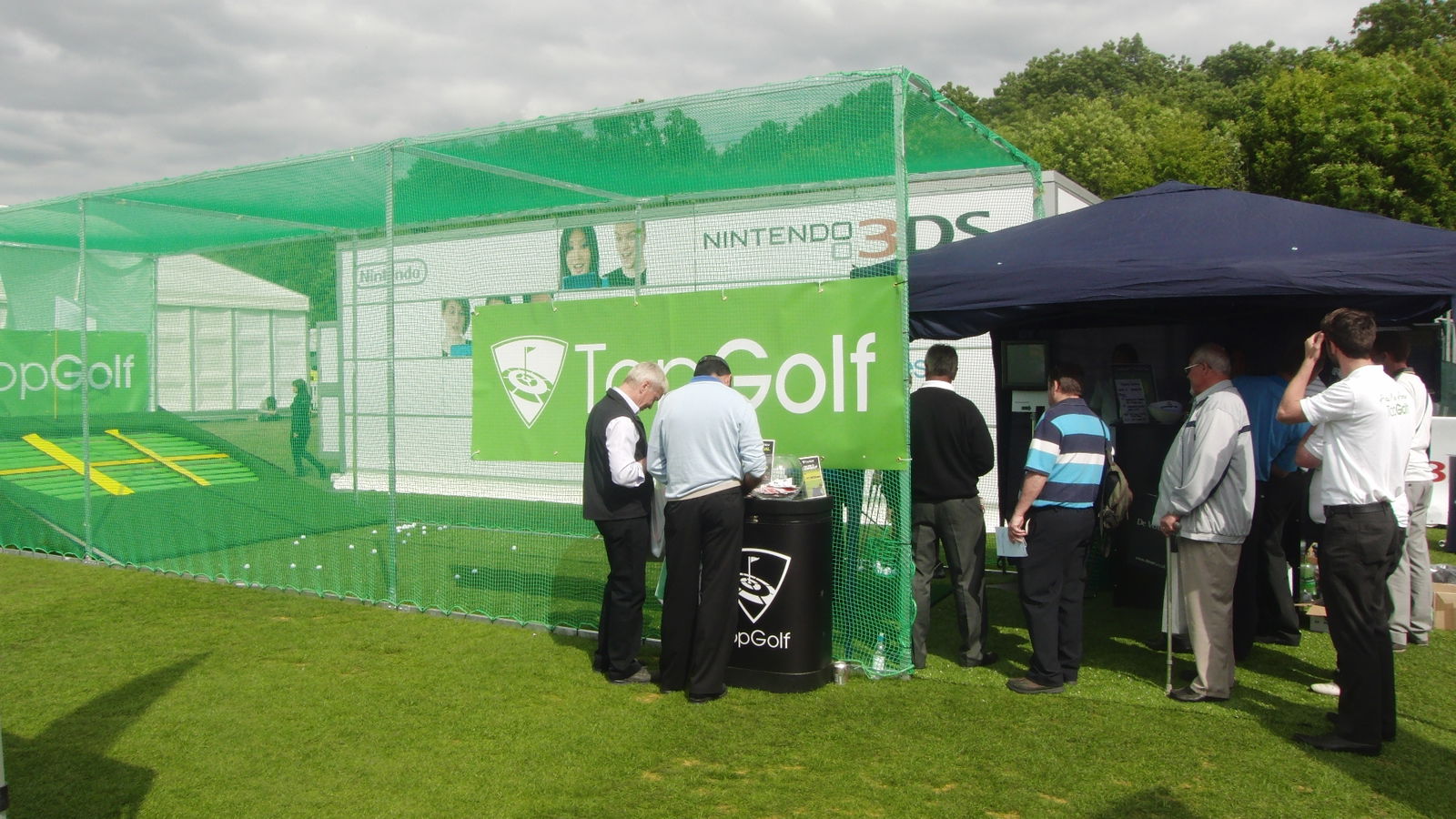TopGolf launch first mobile golf range