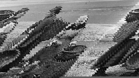 Fish wives: Scots' first women golfers