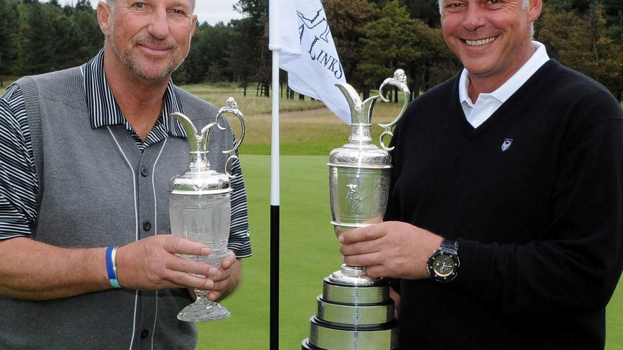 Clarke celebrates at Archerfield Links