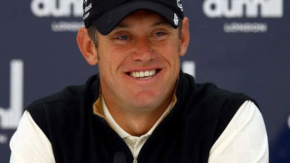 Westwood donates Alfred Dunhill prize