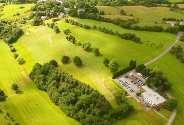 Youths cause £4000 of damage at Manchester golf club but one leaves phone behind