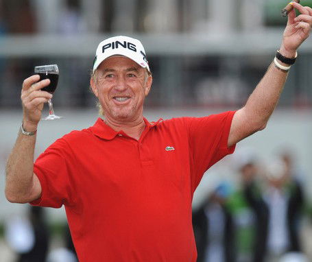 Soldiers salute PGA pros