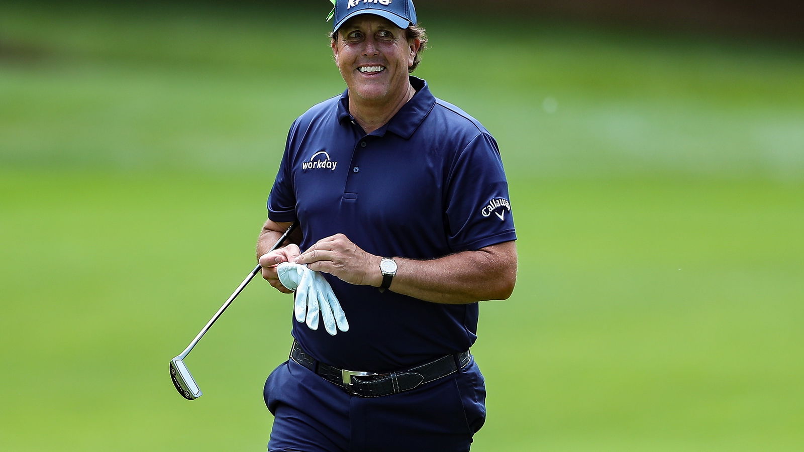 Phil Mickelson holds talks with Saudi backers of Premier Golf League