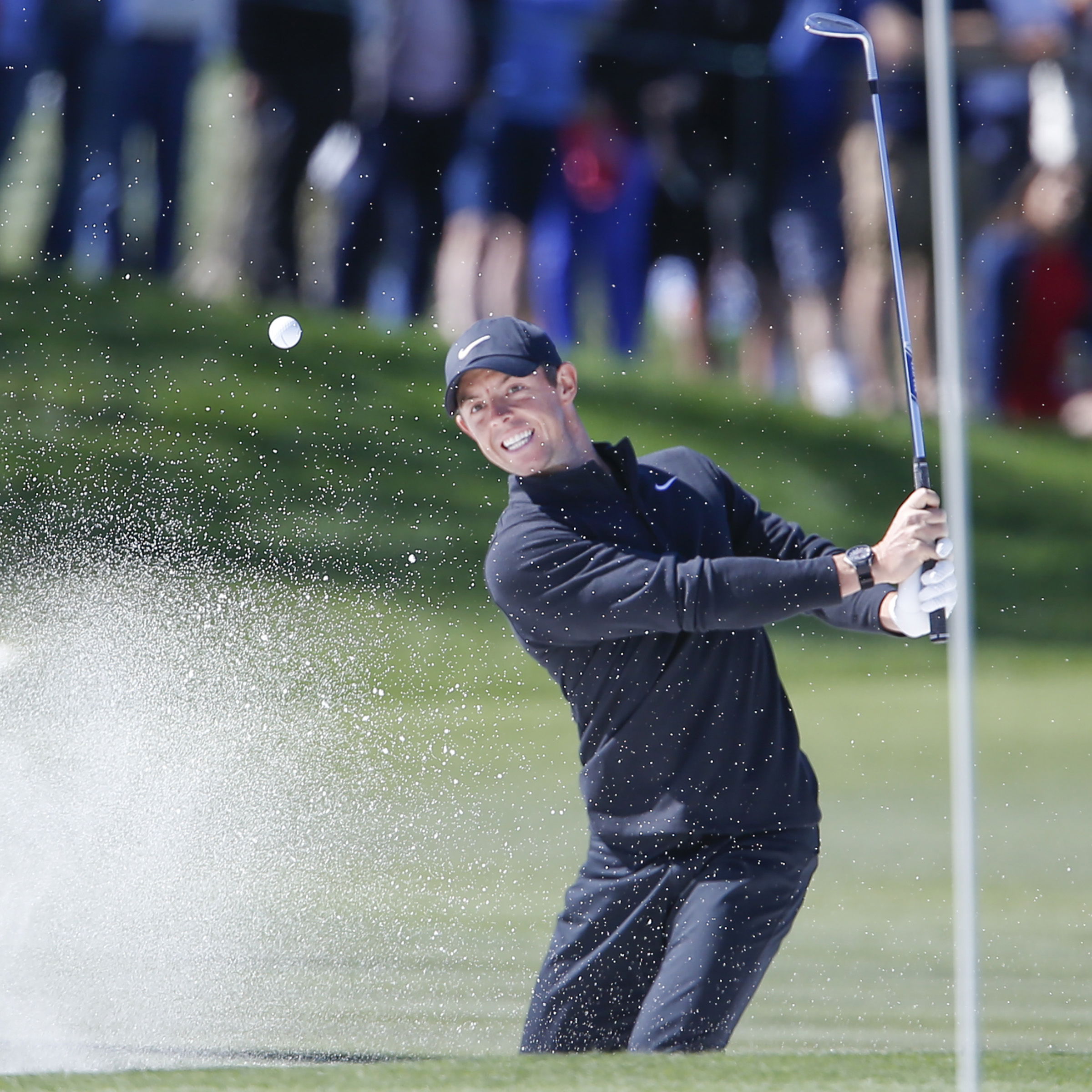 WATCH: Rory McIlroy explains his bunker technique