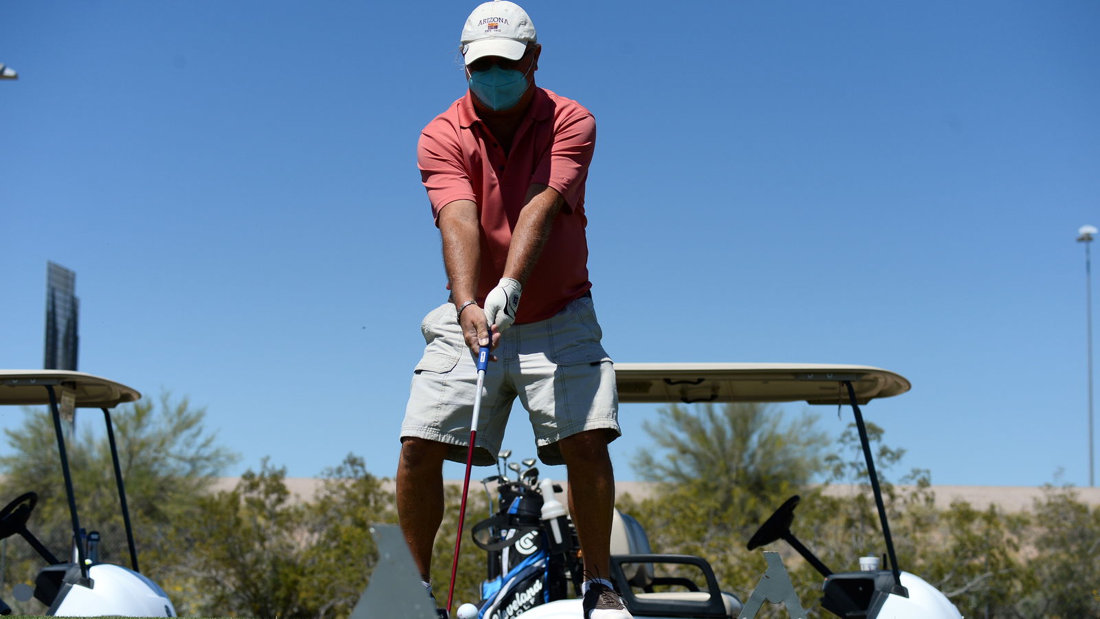 Golf courses reopen in Los Angeles despite coronavirus death