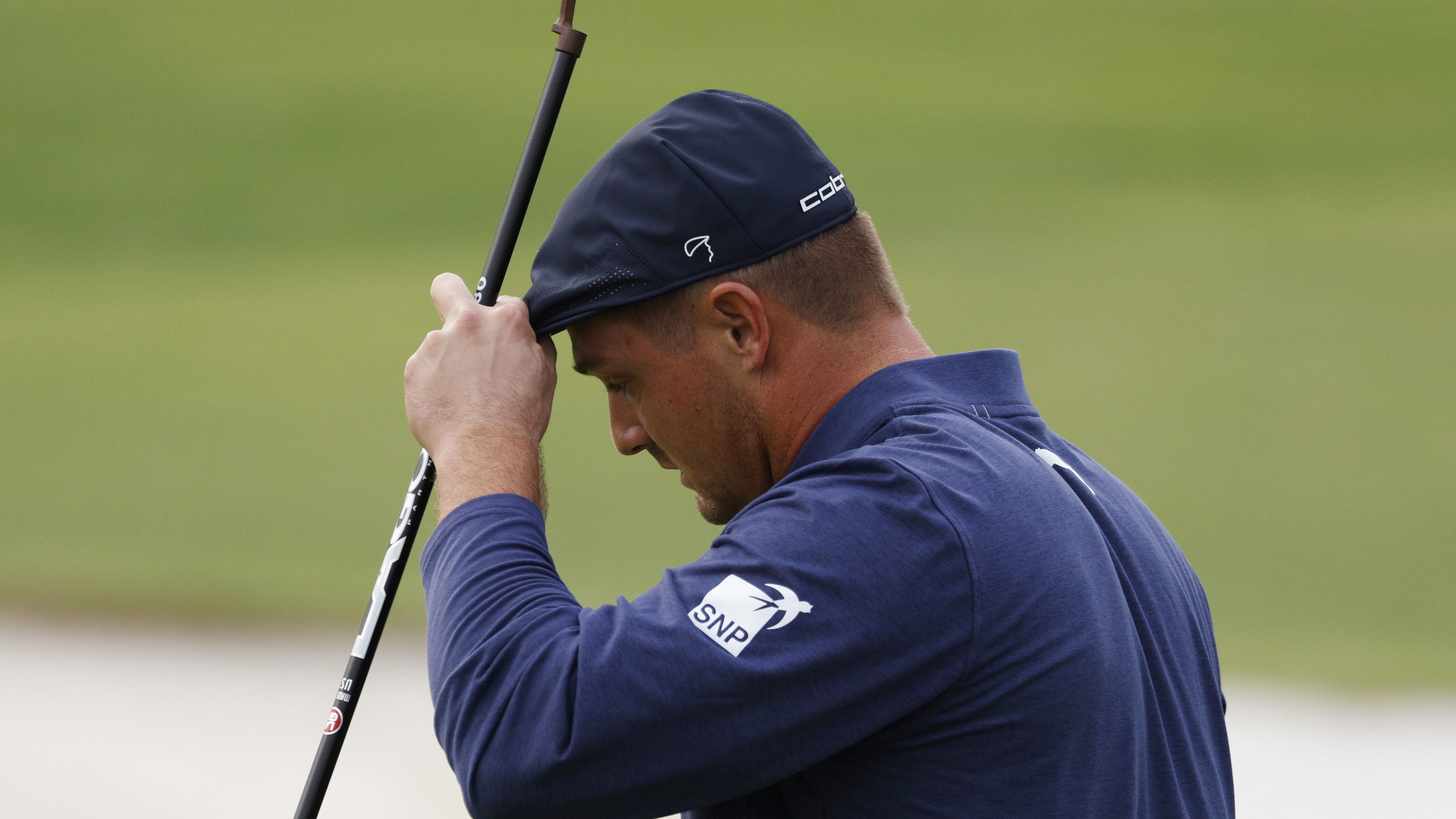 Golf fans react to Bryson DeChambeau's NIGHTMARE opening round in WGC event