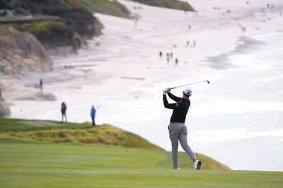 Pebble Beach club announces search for weekend caddies