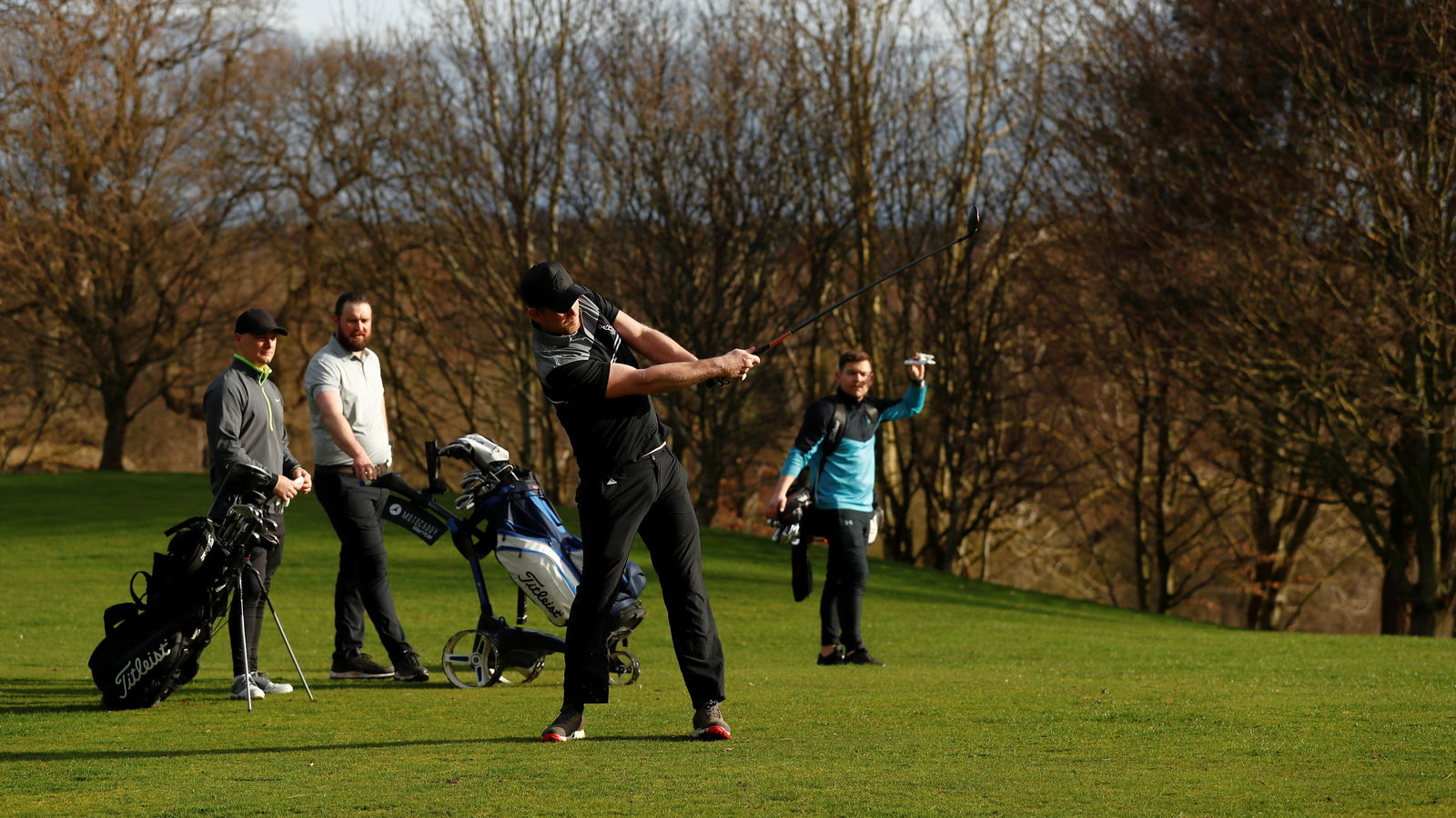 The BEST golf irons for beginners: Game-improvement irons for new golfers