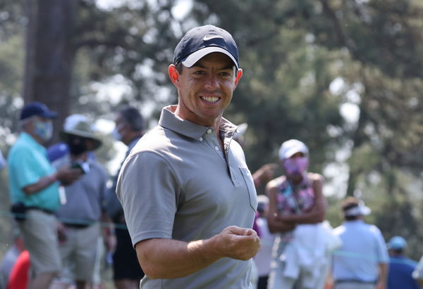 Rory McIlroy GATECRASHES United States Ryder Cup team meeting!