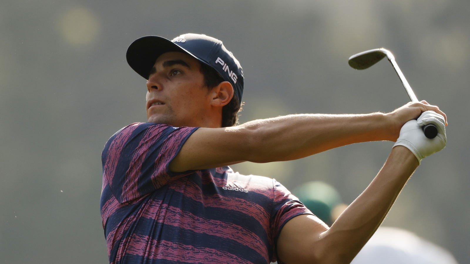 Golf fans praise PGA Tour star Joaquin Niemann for interaction with 4-year-old