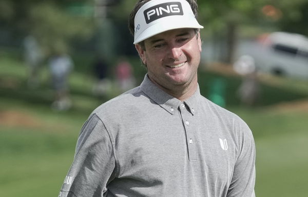 Bubba Watson DONATES special club to PLAY YELLOW charity