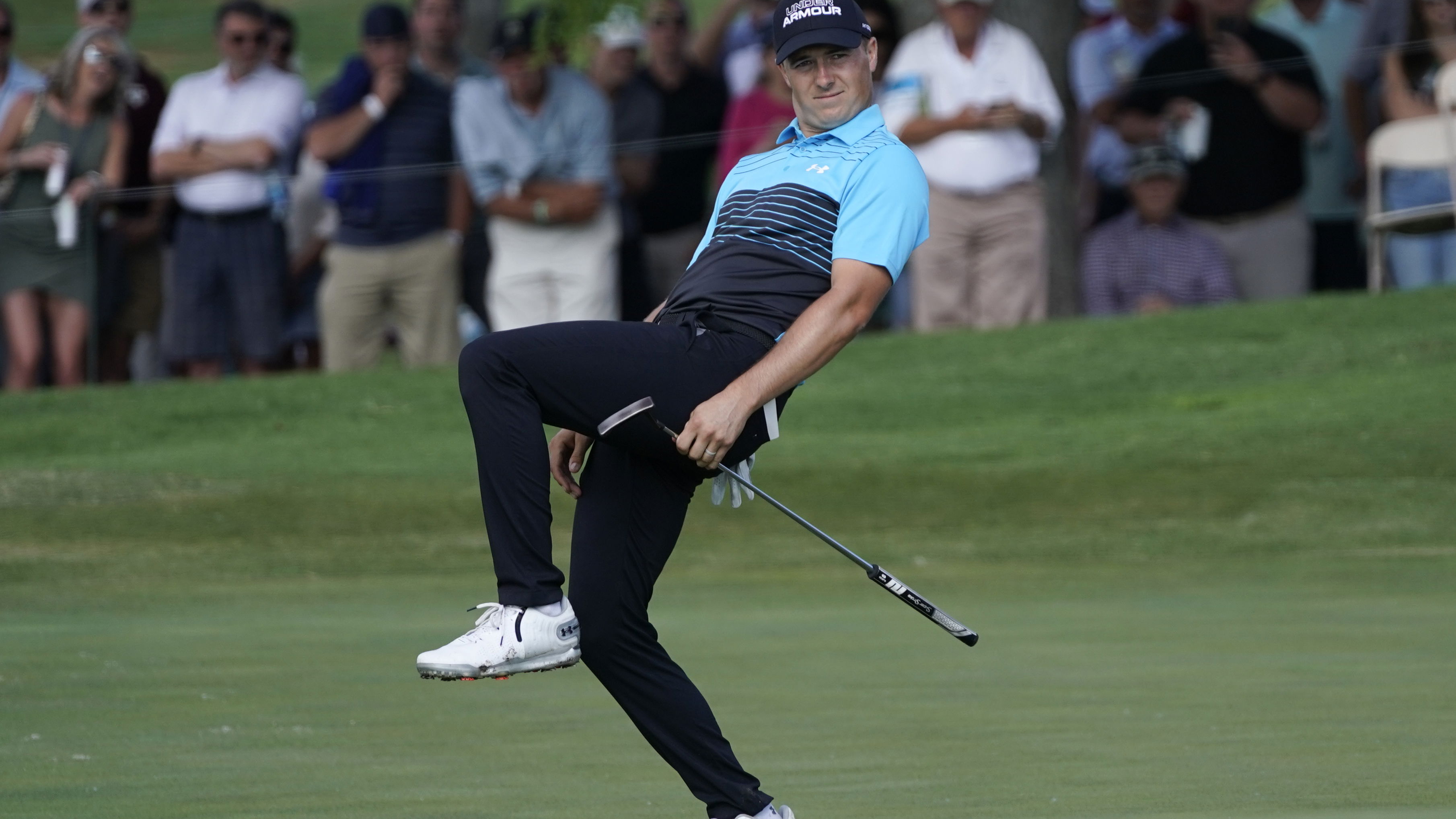 Jordan Spieth given SNEAK PEEK into new Titleist irons 