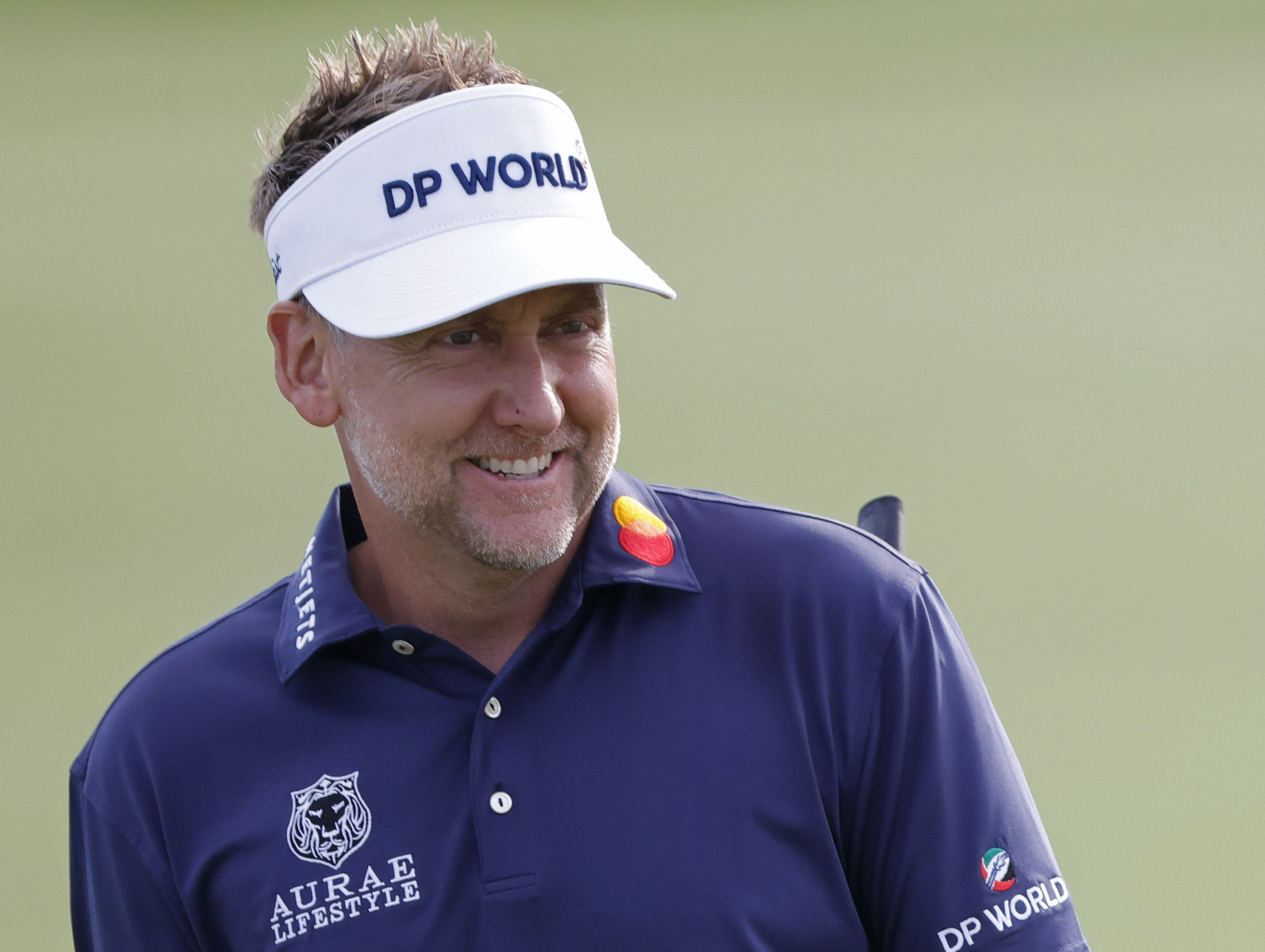 Golf Fans React As Ian Poulter Suffers Awkward Handshakes On Pga Tour Golfmagic