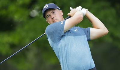 Jordan Spieth BATTLES ON to lead at Charles Schwab Challenge after third round