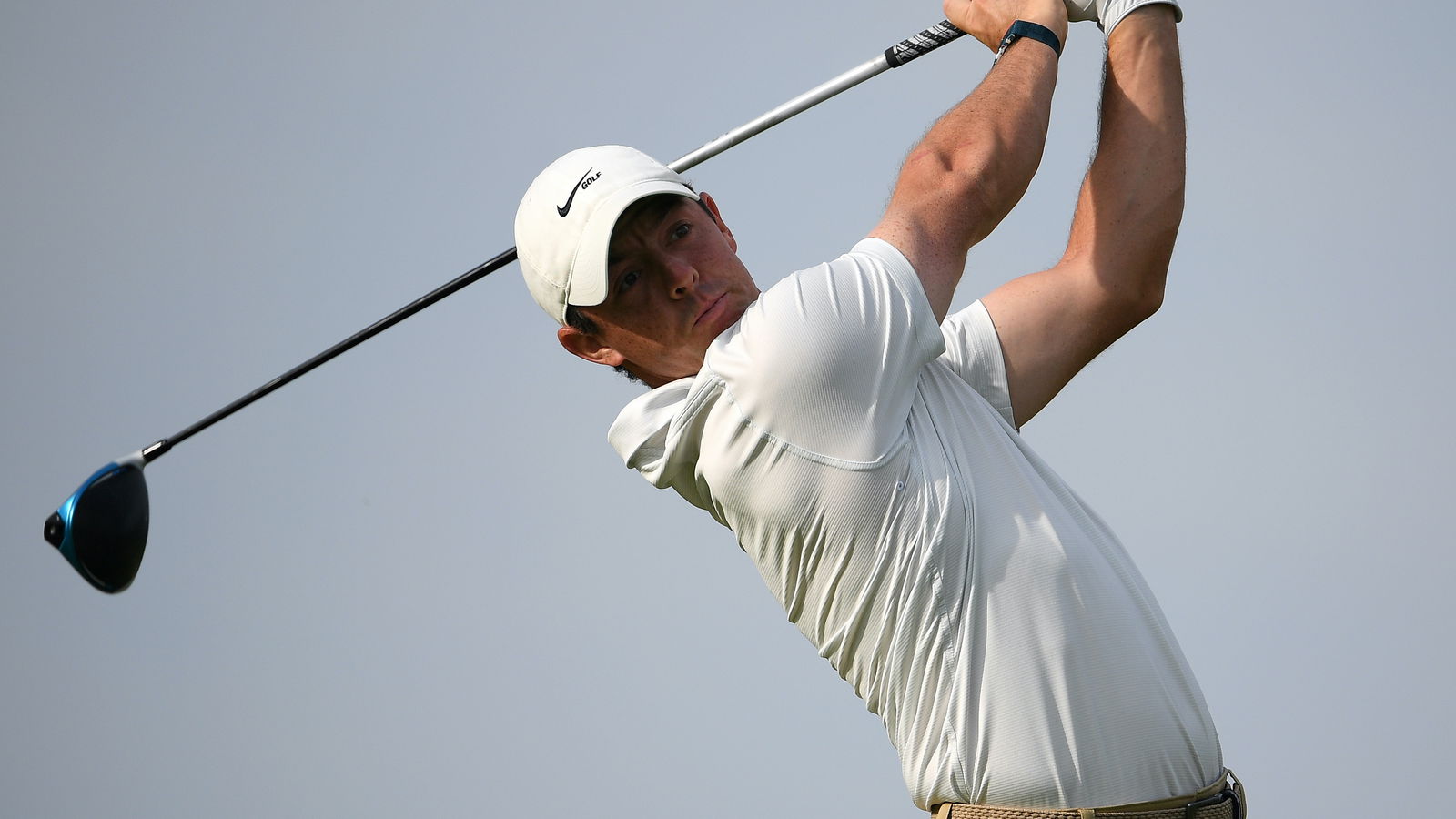 Rory McIlroy DROPS F-BOMB but fires into contention at Dubai Desert Classic