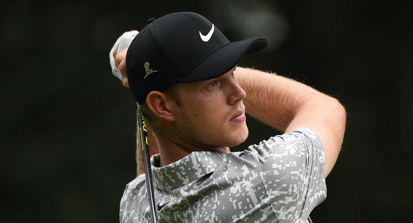 Cam Davis bounces ball off rocks to make MIRACULOUS eagle at Northern Trust