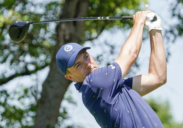 Early tee time announcement flustered Jordan Spieth before miracle shot