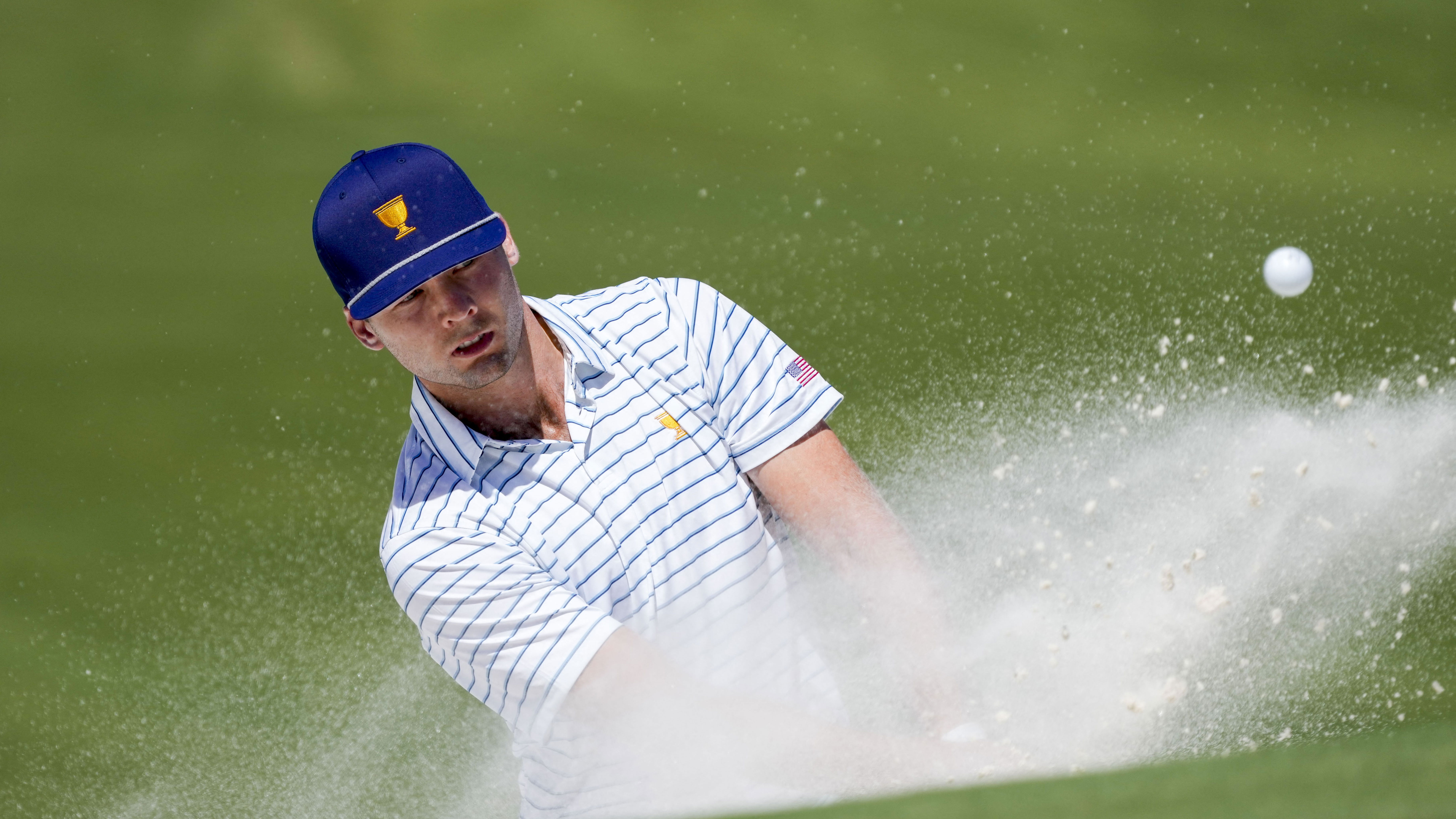 Newly-married PGA Tour pro ties Sanderson lead, then drops hilarious one-liner