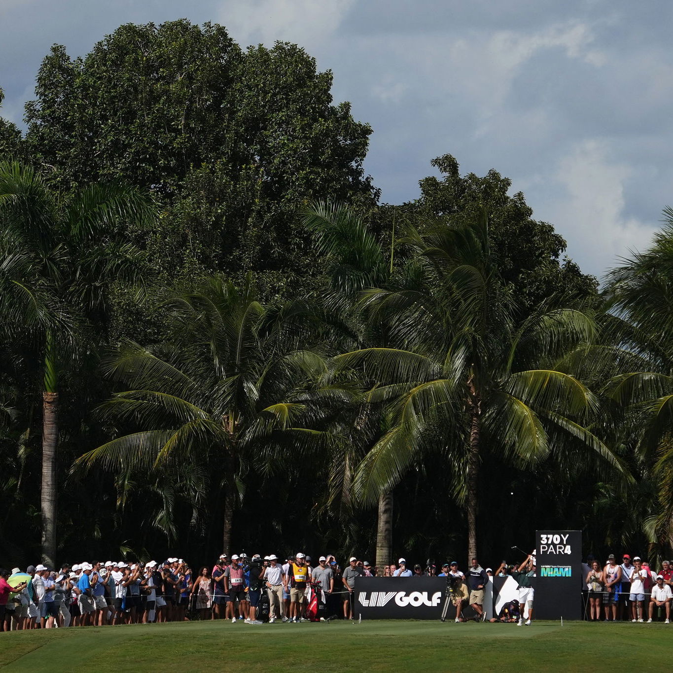 Valderrama not included in DP World Tour 2023 schedule as LIV Golf links loom