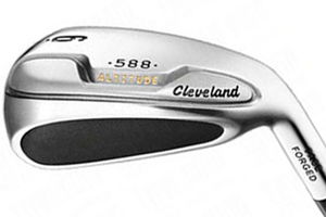 Callaway recruits young Tour stars