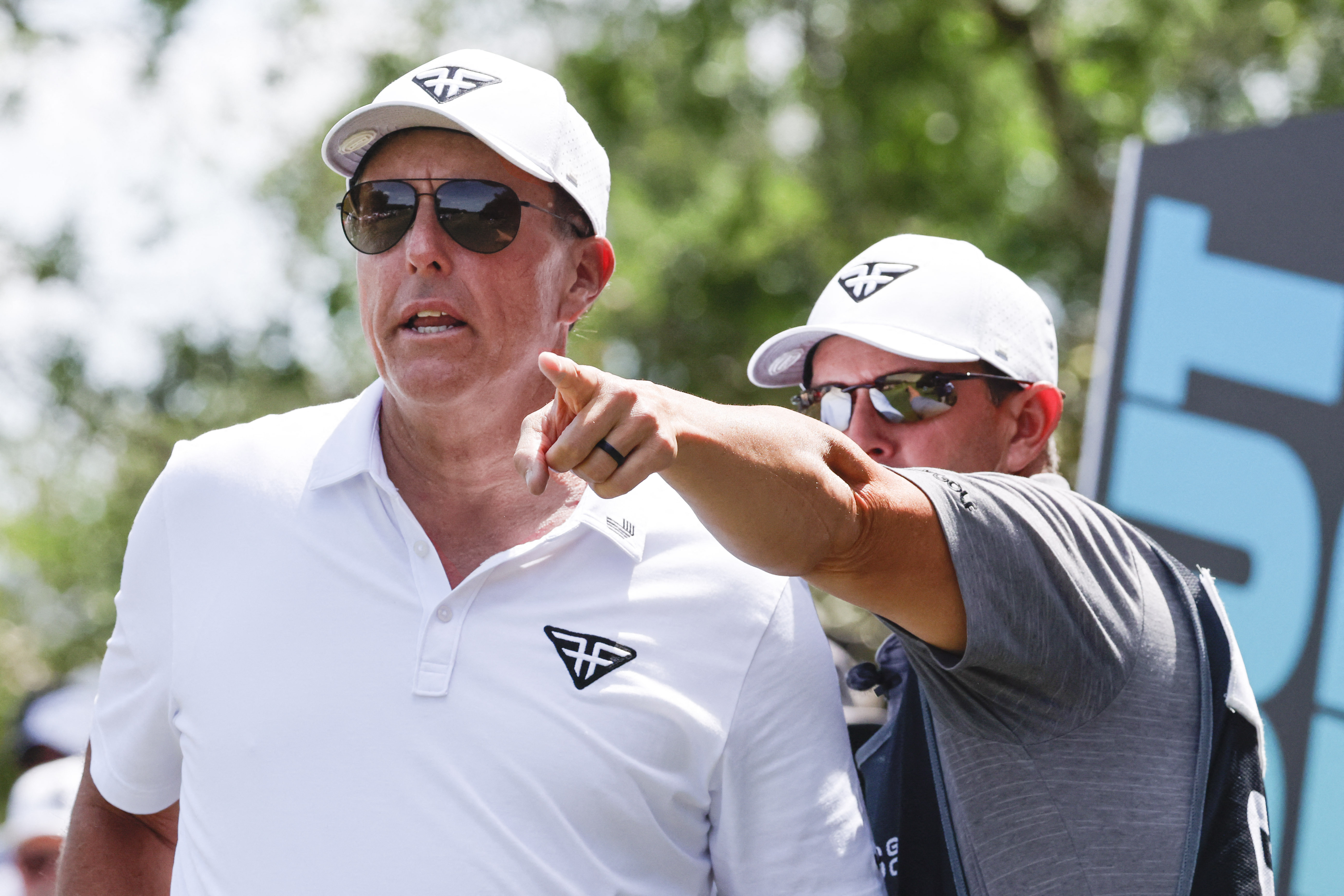 Phil Mickelson mercilessly mocked on Twitter over LIV Golf draft look