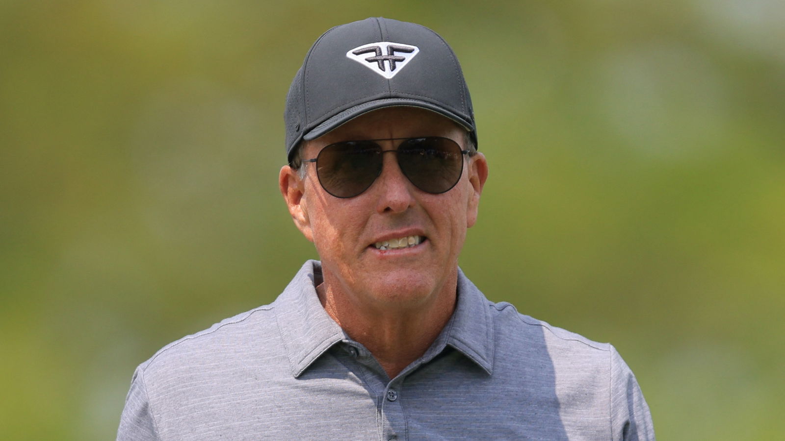 Rules official saves Phil Mickelson from penalty at PGA Championship