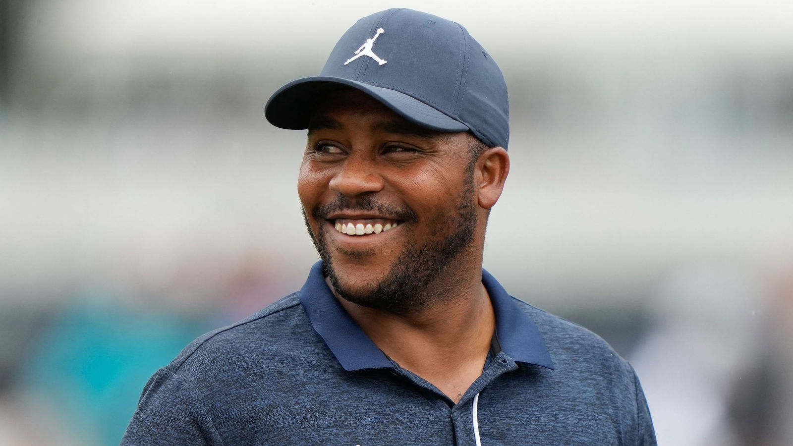 Harold Varner III holes INCREDIBLE bunker shot en route to first LIV Golf win!