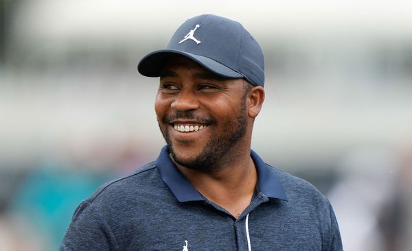 Harold Varner III holes INCREDIBLE bunker shot en route to first LIV Golf win!