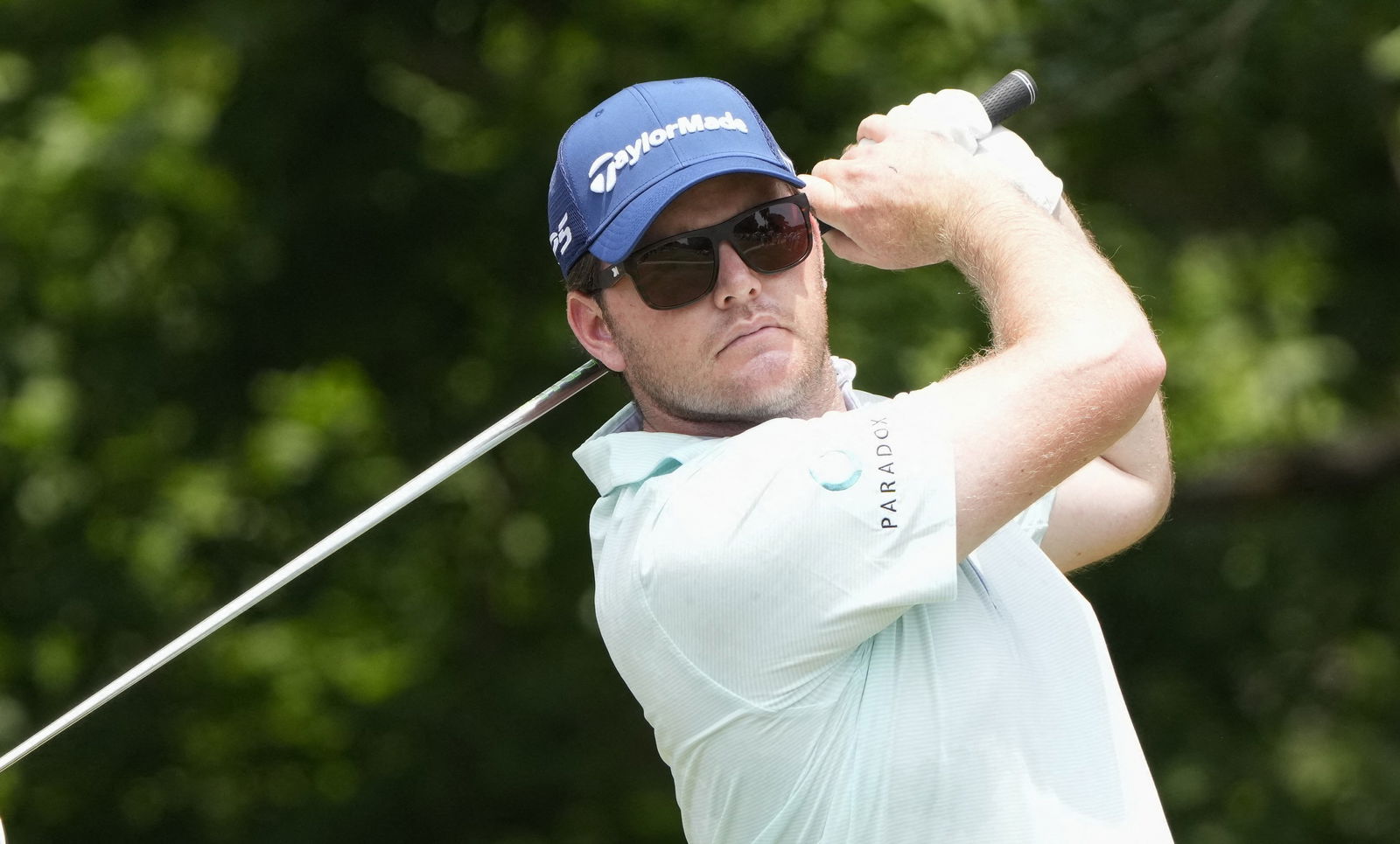 US Senator drops bombshell about PGA Tour officials after LIV Golf merger! 