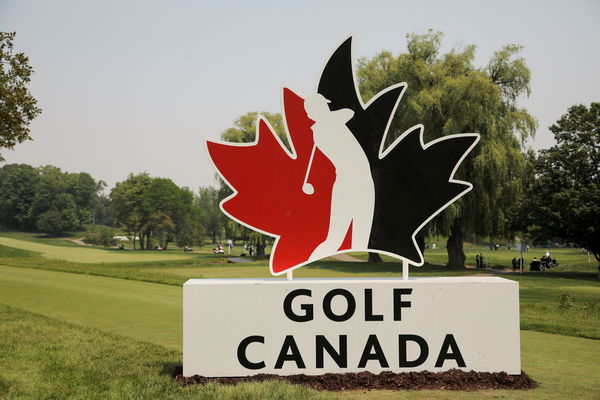 Tour pro shoots 66 after changing putter 5 minutes before round at Canadian Open