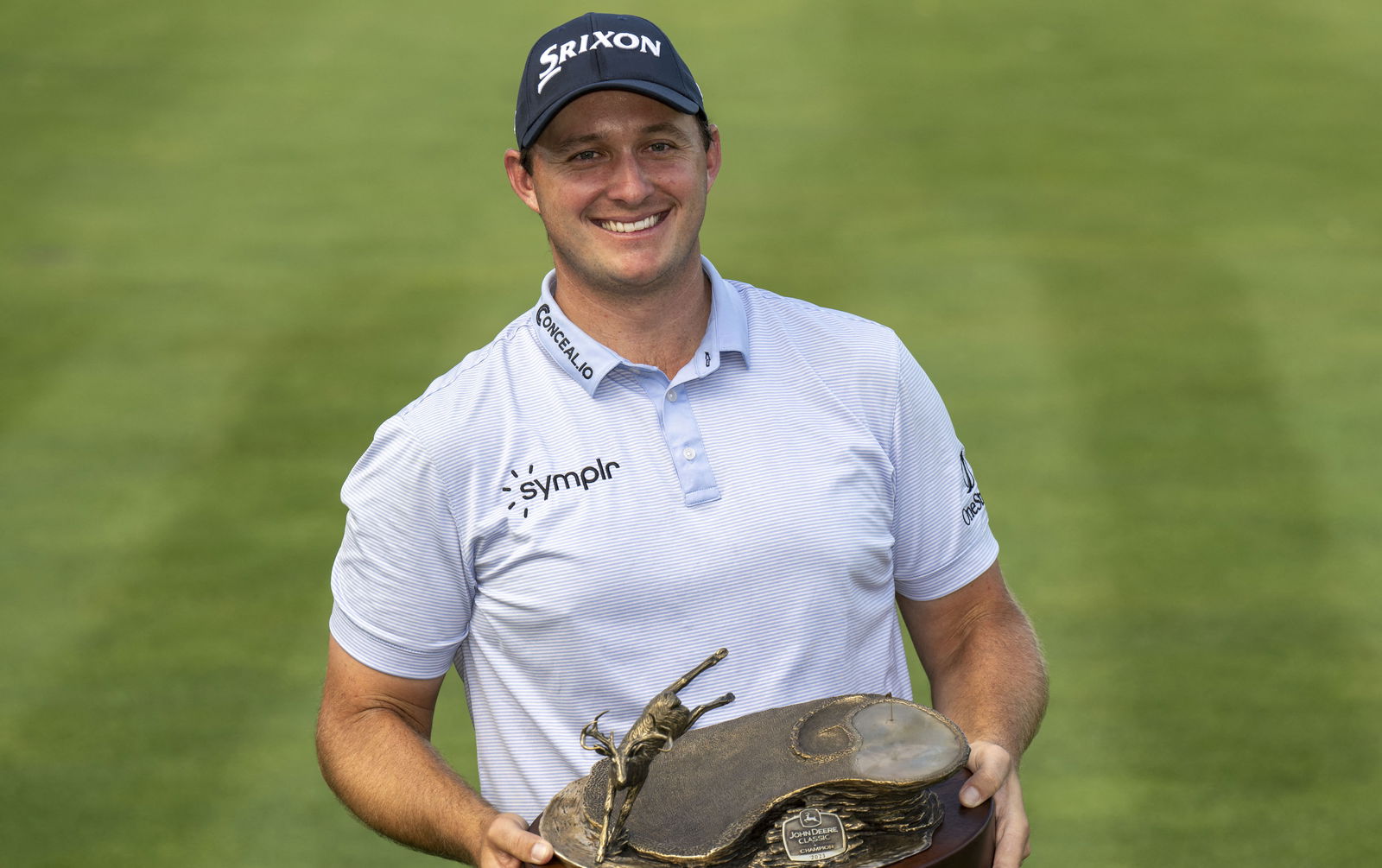 WATCH: Tour pro drains 43-footer en route to 62 at John Deere Classic!