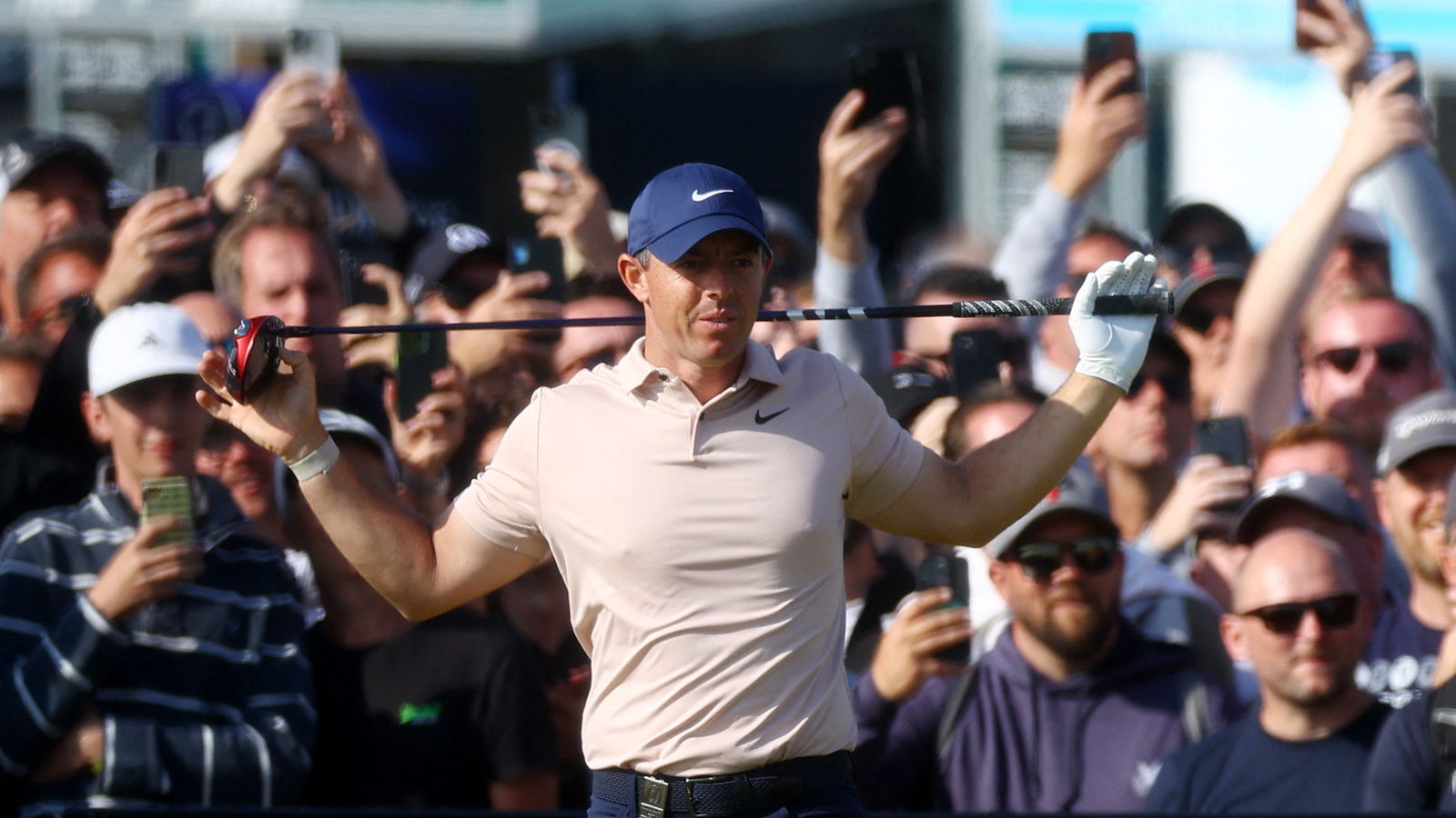 "It could lead to division" PGA of America boss SLAMS golf ball rollback plans