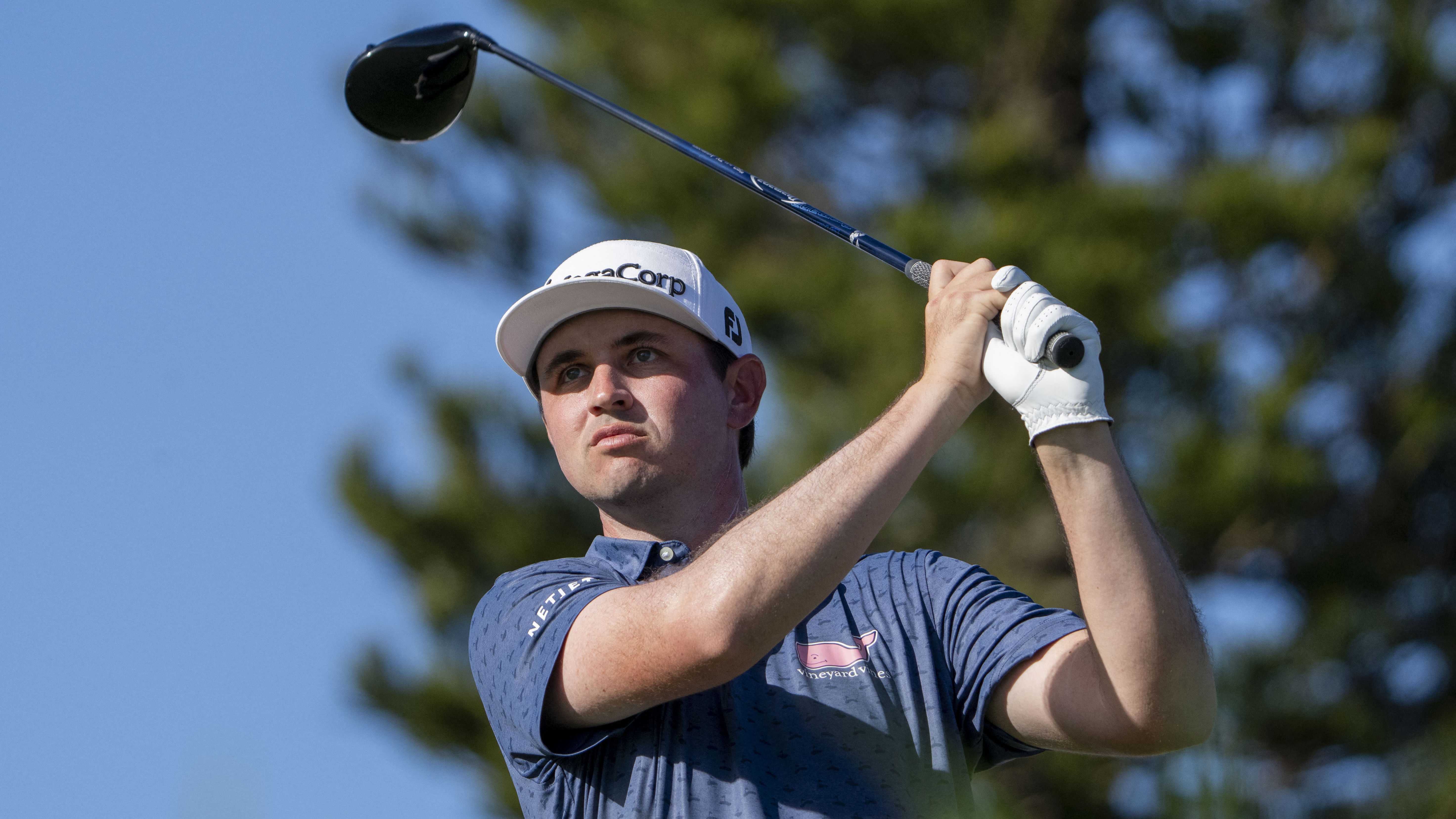 WATCH: PGA Tour caddie tells spectator to STFU in most polite way possible