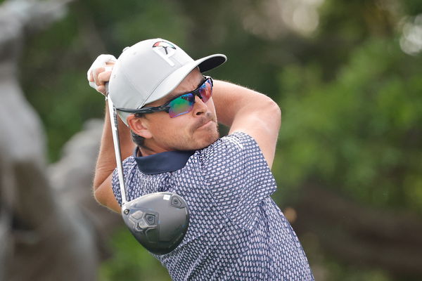 Furious (!) Rickie Fowler yells at spectator during Players Championship