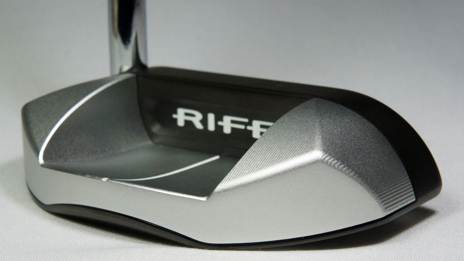 Rife Putters introduces Vault 001 Series