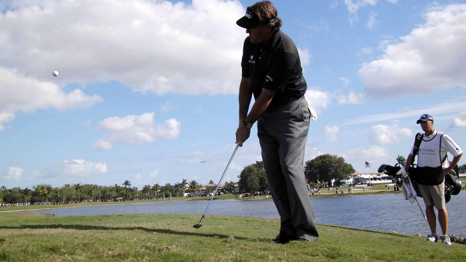 How to play the uphill chip