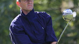 Golf tip: Use clubhead toe for delicate chips