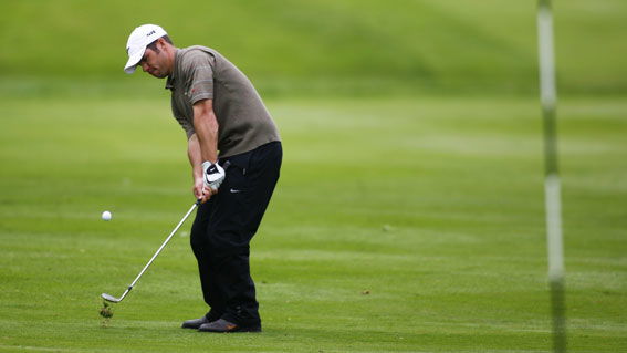 Golf tip: Keep connected for 40-yard pitches