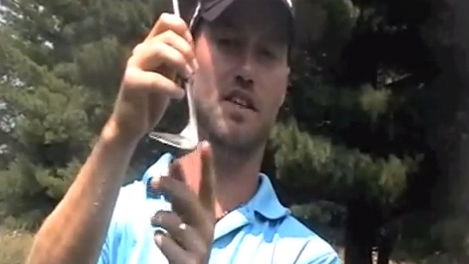 Toughest Golf Shots: fringe putt (video)