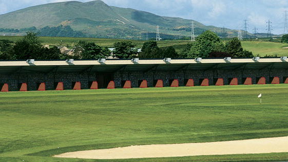 Ten golf driving ranges near Edinburgh