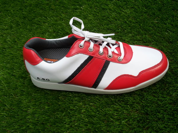 Best Golf shoes review 2013