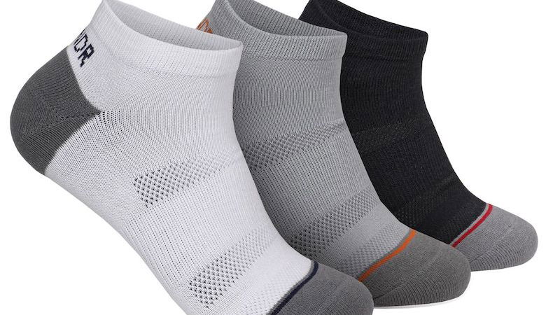 2UNDR GROOVE ANKLE SOCKS