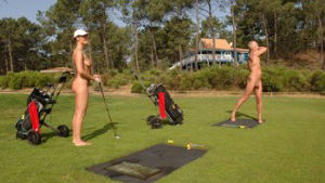 Strip off at La Jenny Golf Course