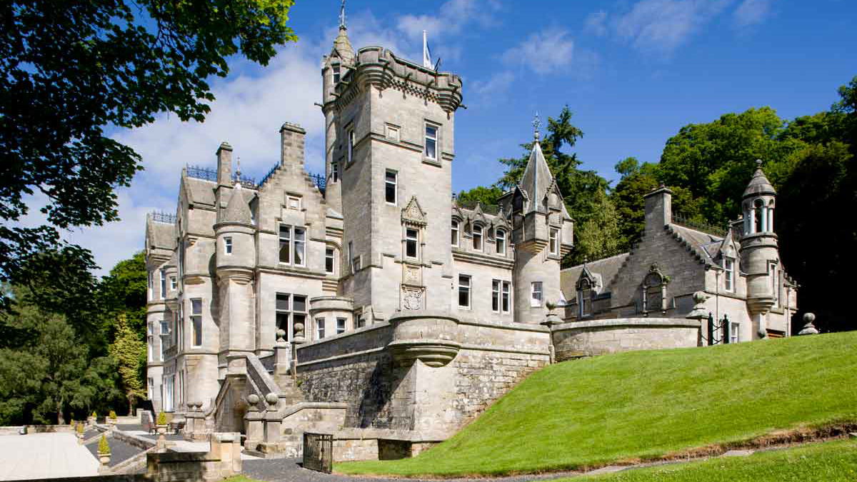 Kinnettles Castle launches one and three day packages at Carnoustie