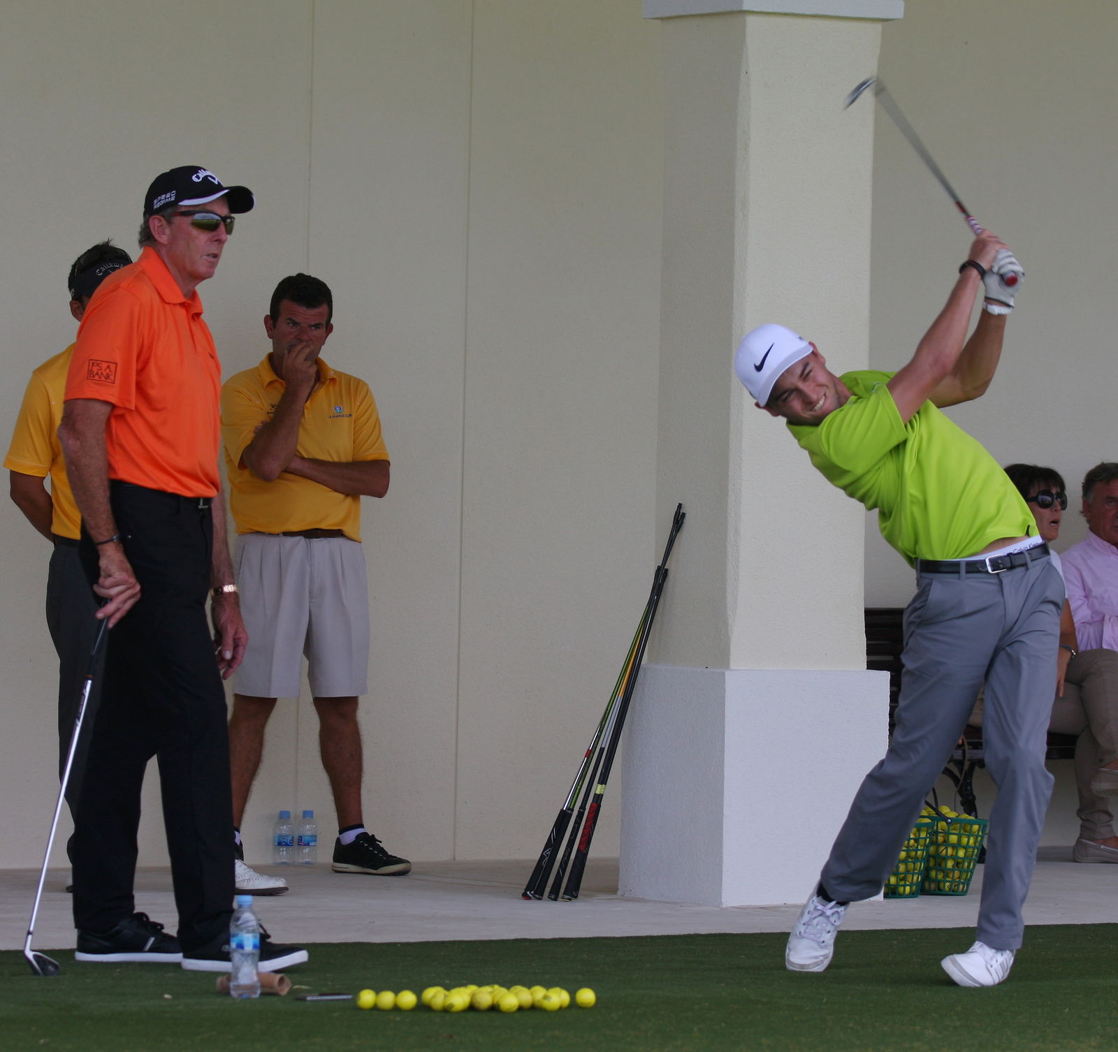 Toughest Golf Shots: flyer lie