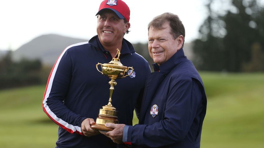 Mickelson attacks captain Watson following Ryder Cup thrashing