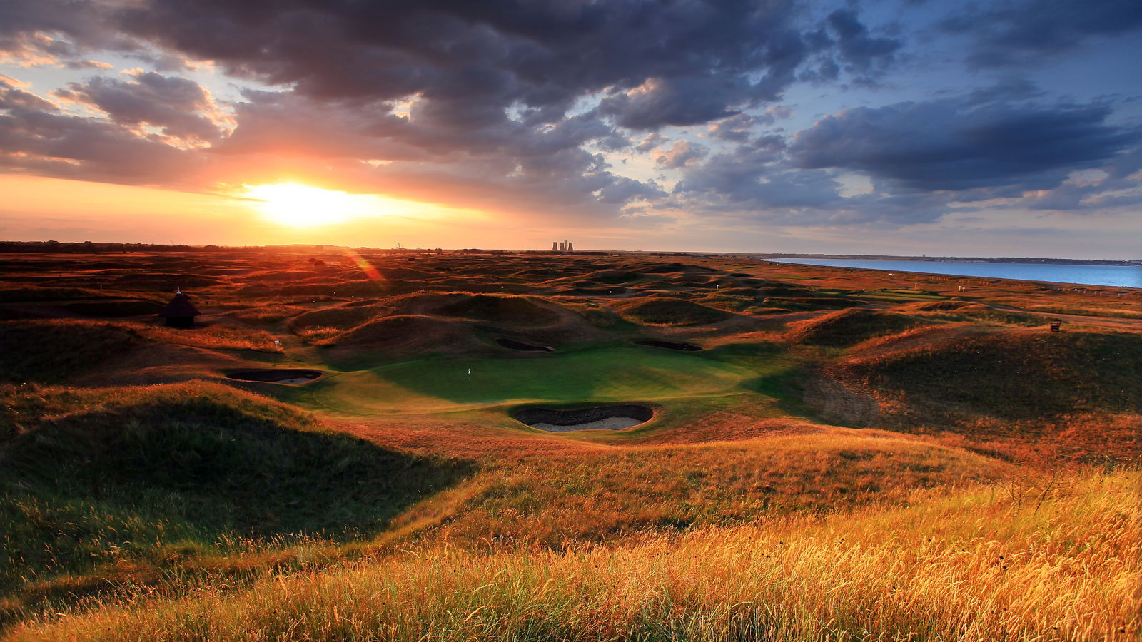 Royal St George's allows women, Nicklaus hails Trump