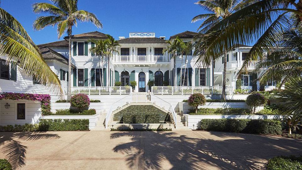 Elin Nordegren, Tiger's ex-wife, selling mansion for $49.5m