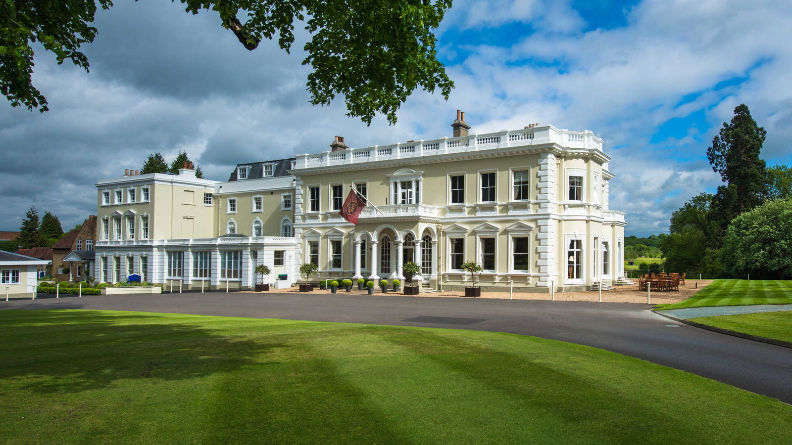 Burhill Golf Club announces 'extensive renovation'