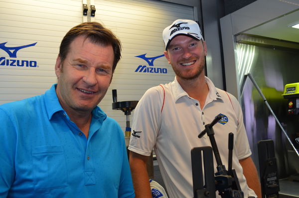 Nick Faldo returns to Mizuno